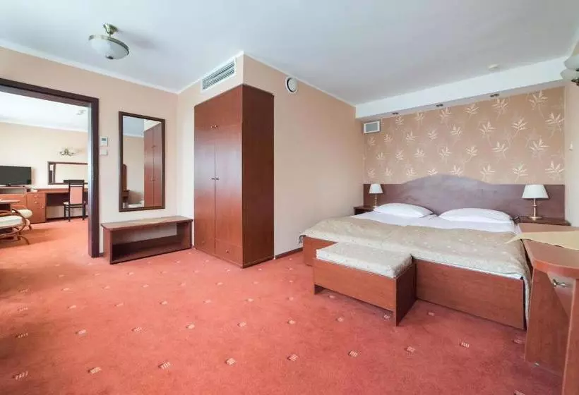 Hotelli Holiday Inn Express Lublin By Ihg