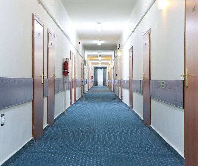 בית מלון כפרי Kapitan