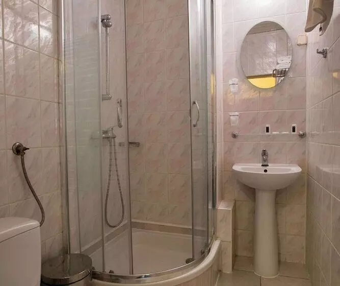 בית מלון כפרי Kapitan