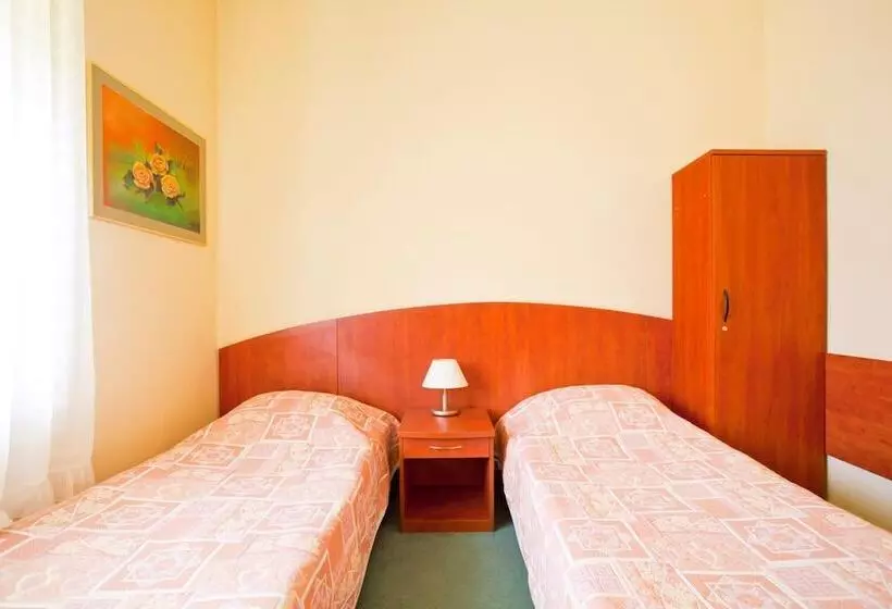 בית מלון כפרי Kapitan