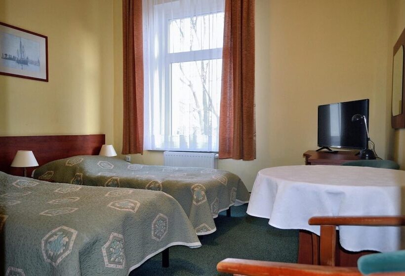 בית מלון כפרי Kapitan