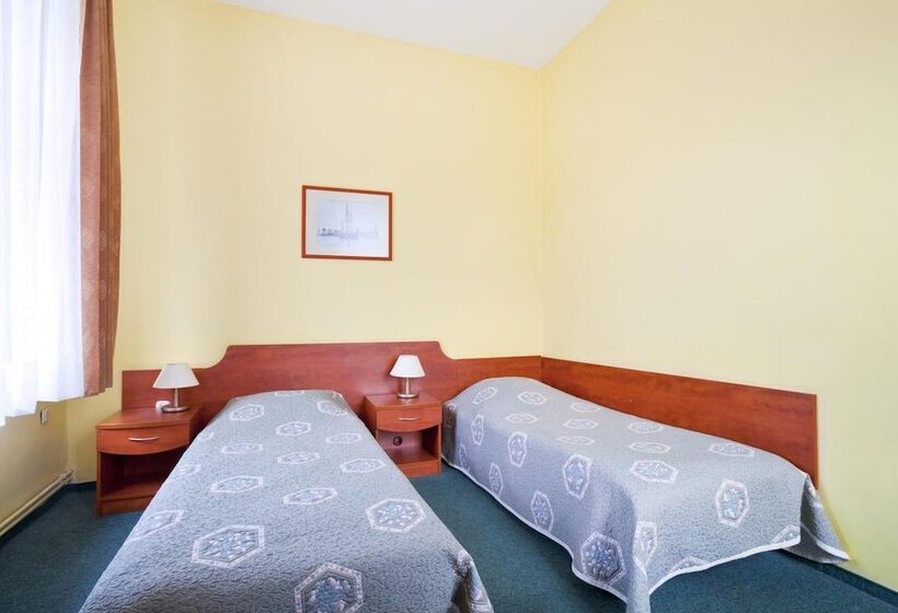 בית מלון כפרי Kapitan