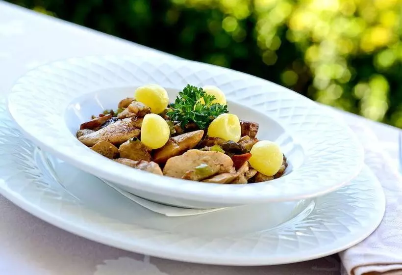 호텔 Logis Chez Germaine