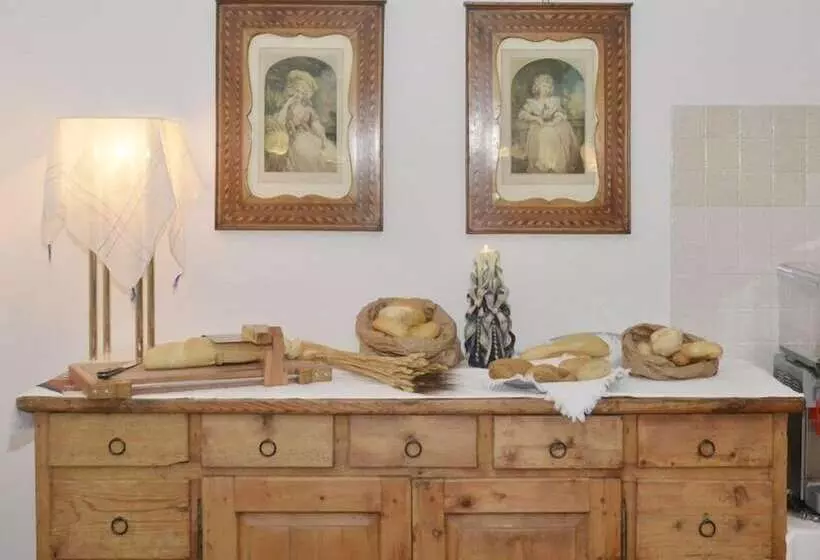 Отель Martinella