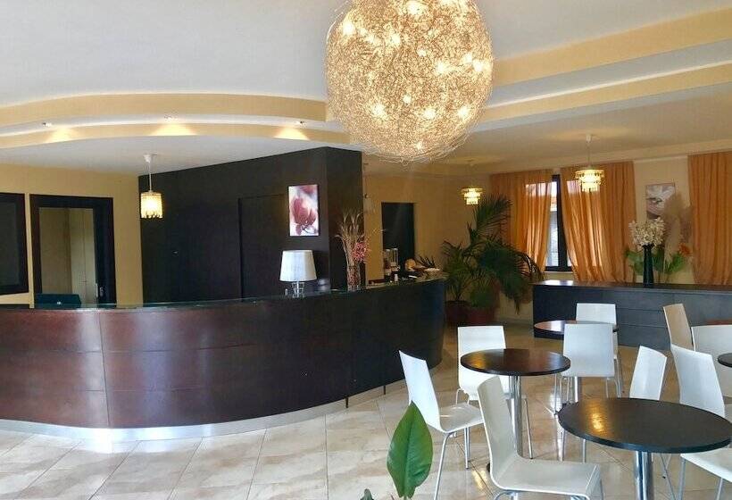 酒店 Resort Park Village