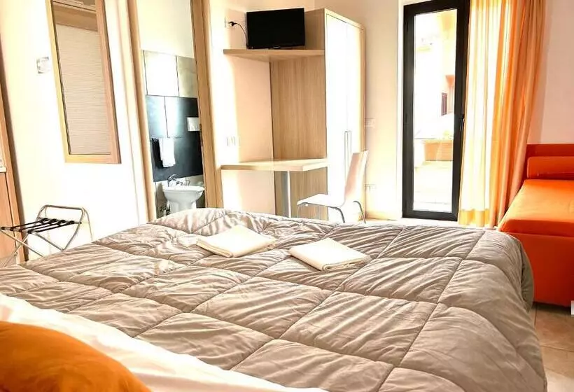 Отель Resort Park Village