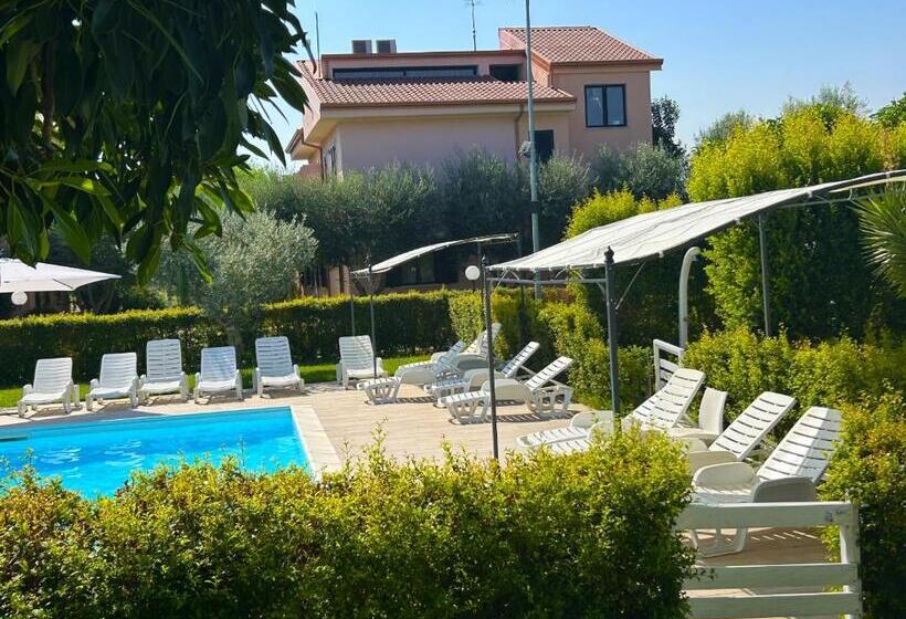 酒店 Resort Park Village