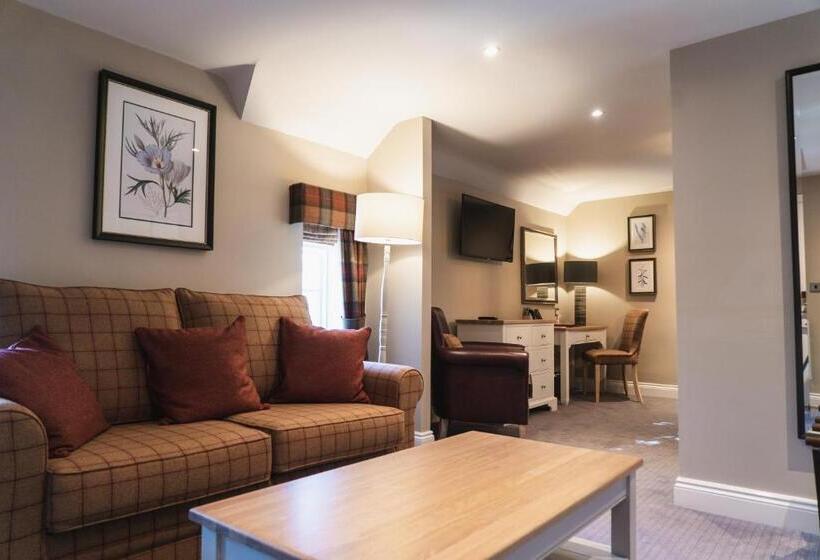 Hotel The Highdown – Brunning And Price