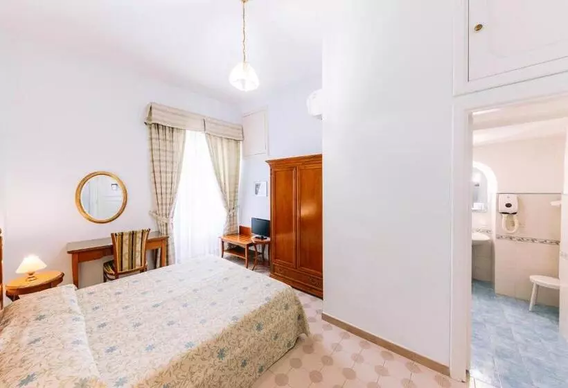 בית מלון כפרי Toro