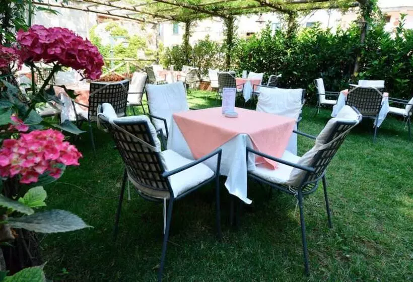 בית מלון כפרי Toro