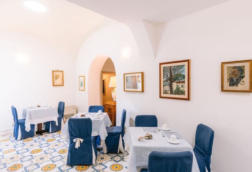 בית מלון כפרי Toro