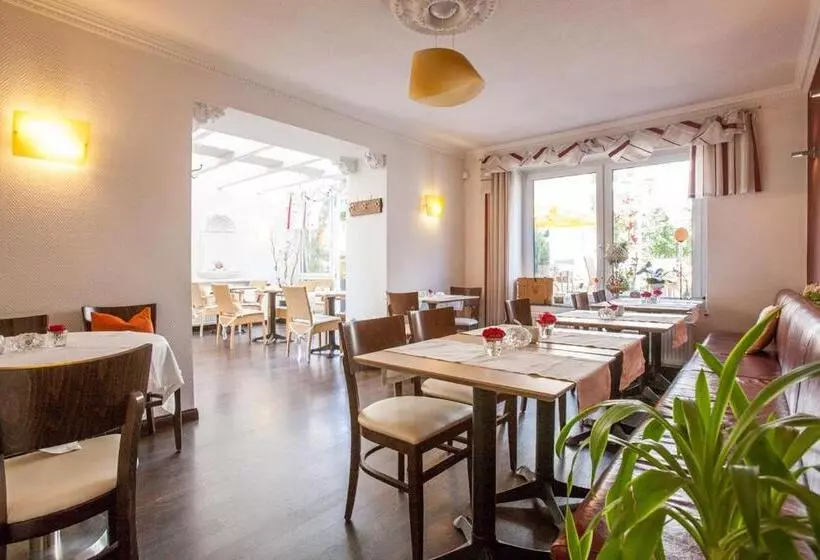 ホテル Villa Auguste Viktoria