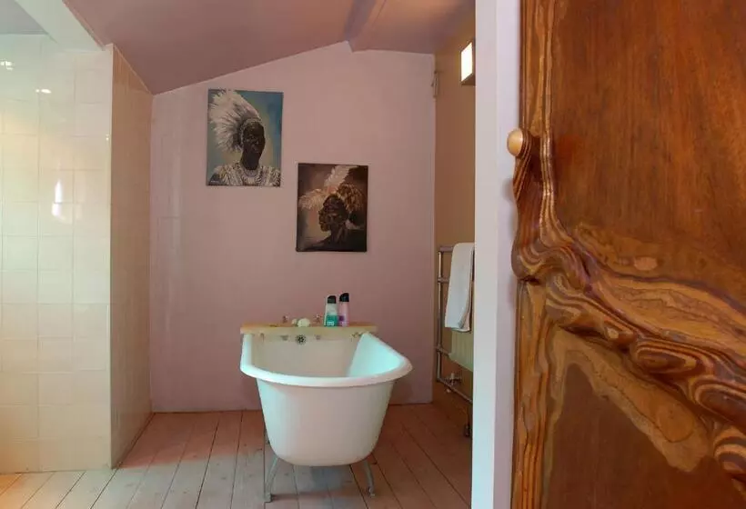 בית מלון כפרי Wookey Hole