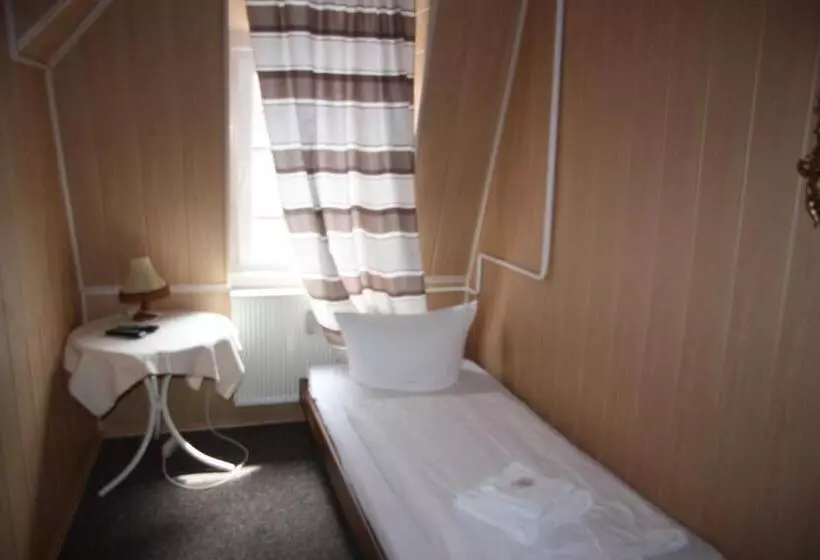 Hotelli Zum Goldenen Stern