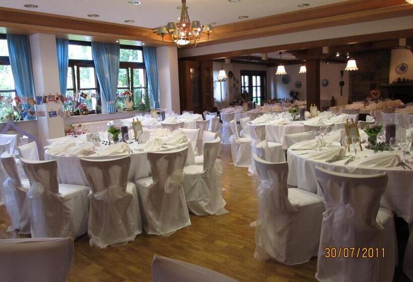 Landgasthof Hotel Zur Linde Im Taunus