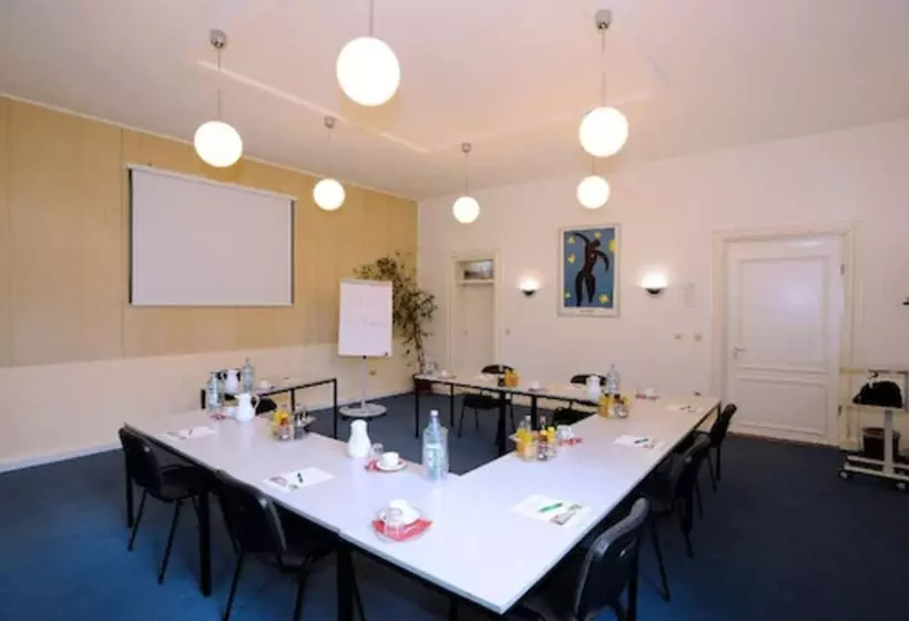 Tagungshotel Schloss Gnadenthal