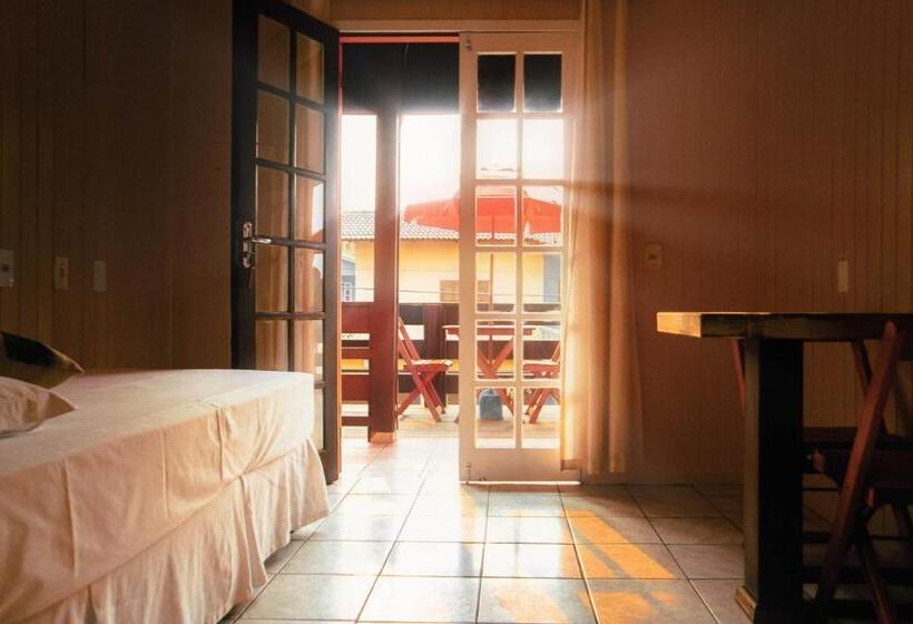 Общежитие Pousada Vida Farol