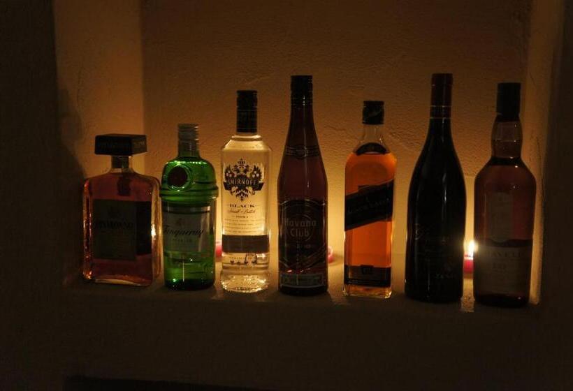 Otel Arena Guesthouse