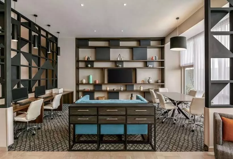ホテル Homewood Suites By Hilton Monterrey Apodaca