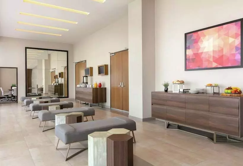 ホテル Homewood Suites By Hilton Monterrey Apodaca