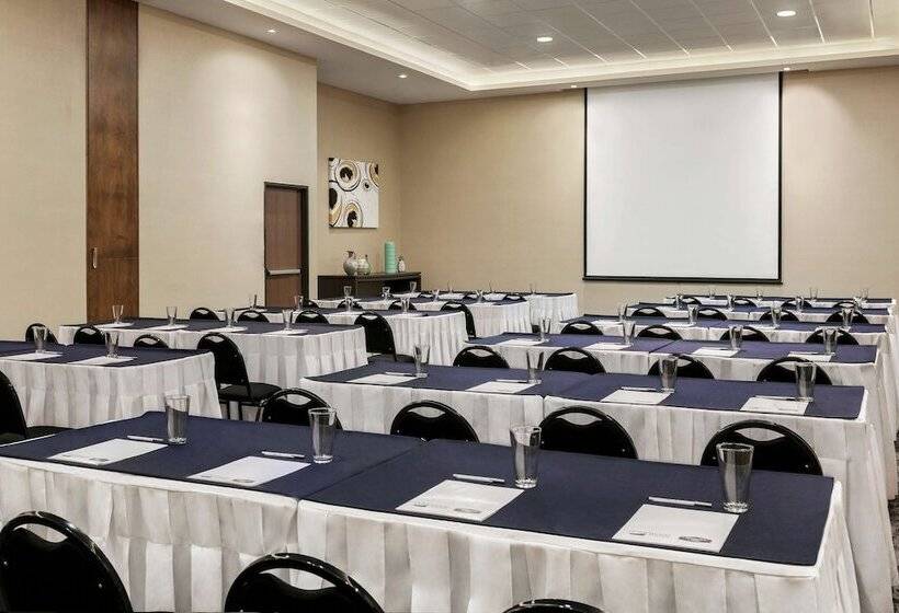 בית מלון כפרי Homewood Suites By Hilton Monterrey Apodaca