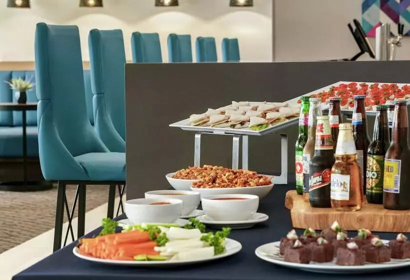 ホテル Homewood Suites By Hilton Monterrey Apodaca