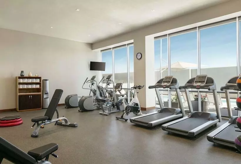 ホテル Homewood Suites By Hilton Monterrey Apodaca