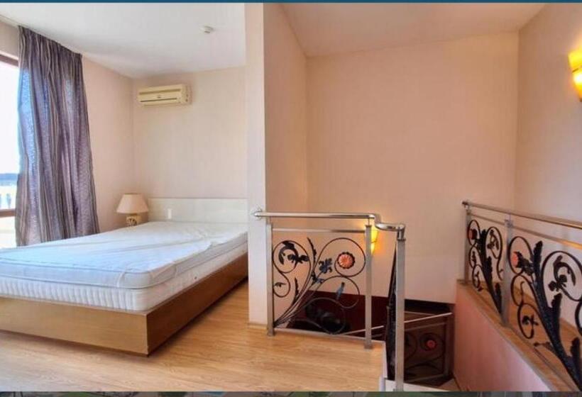 Maisonettes In Royal Bay Residence And Spa