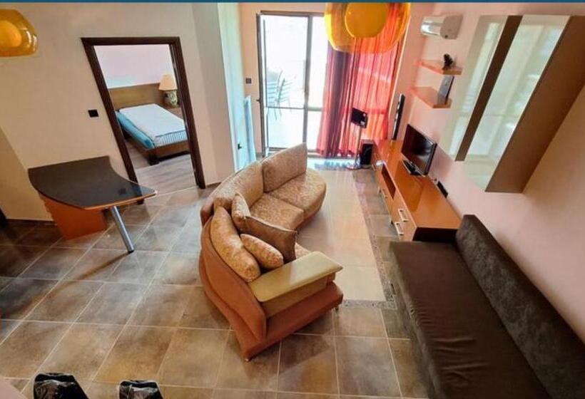 Maisonettes In Royal Bay Residence And Spa