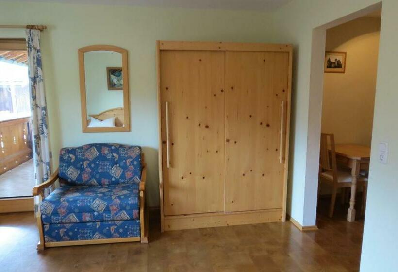 ペンション Gästehaus Peter Wiedemann