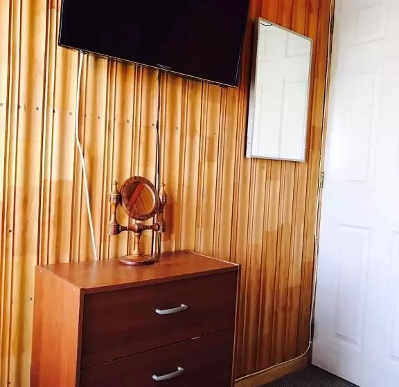 ペンション Hostal Plaza Maule Express