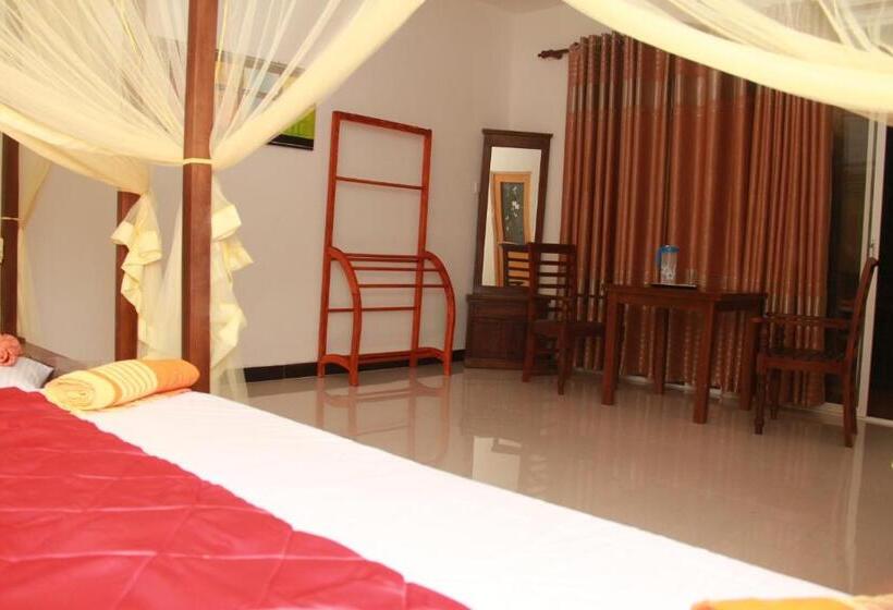 호텔 A One Calm Palace