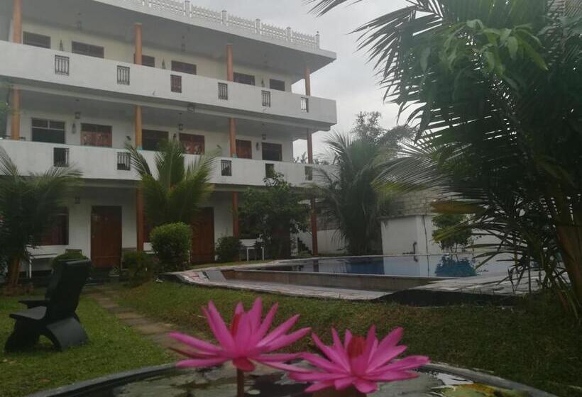 호텔 A One Calm Palace