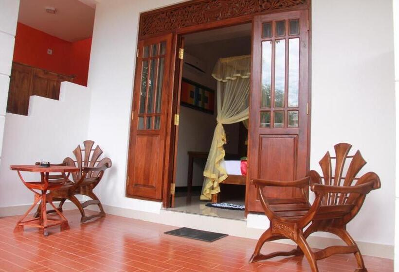 호텔 A One Calm Palace