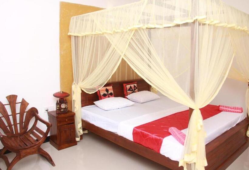 호텔 A One Calm Palace