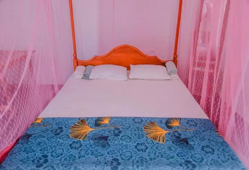 هتل A One Calm Palace