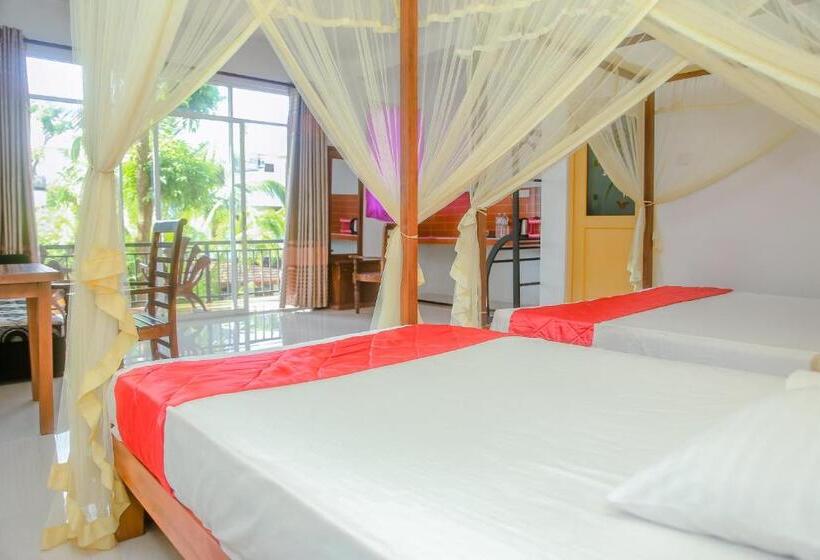 호텔 A One Calm Palace