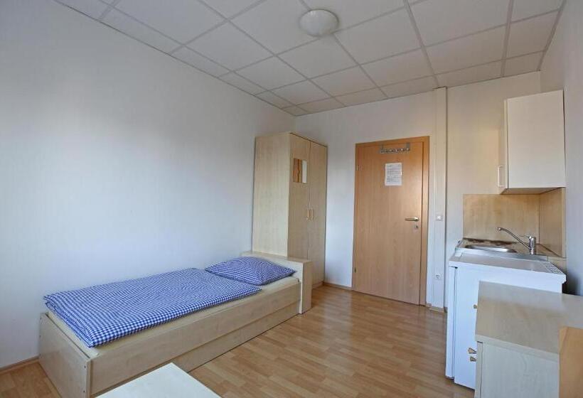 Montagehotel Living@linz