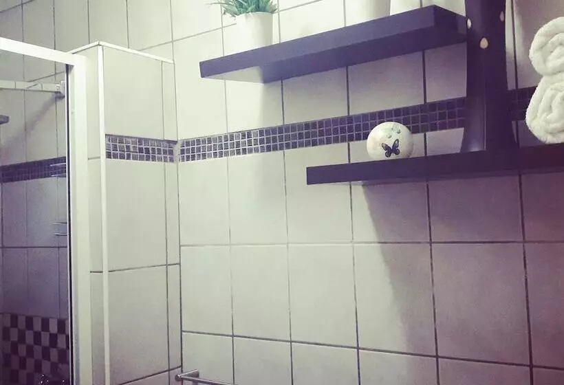 پانسیون Villa Africa Guesthouse