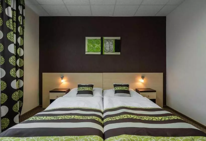 Bnc Hotel Restaurant Bowling