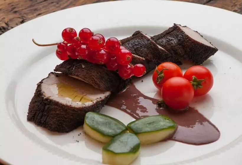 Continental   Tonellihotels