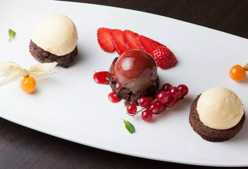 Continental   Tonellihotels