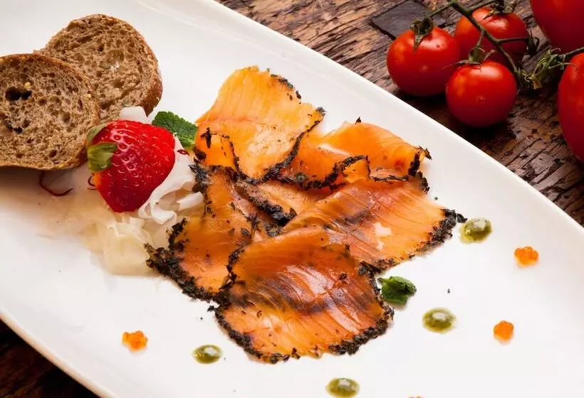 Continental   Tonellihotels