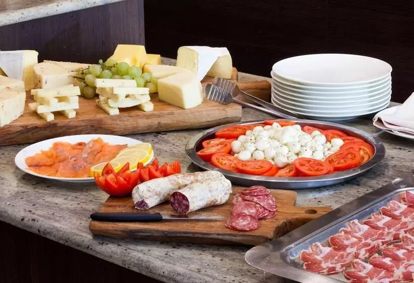 Continental   Tonellihotels