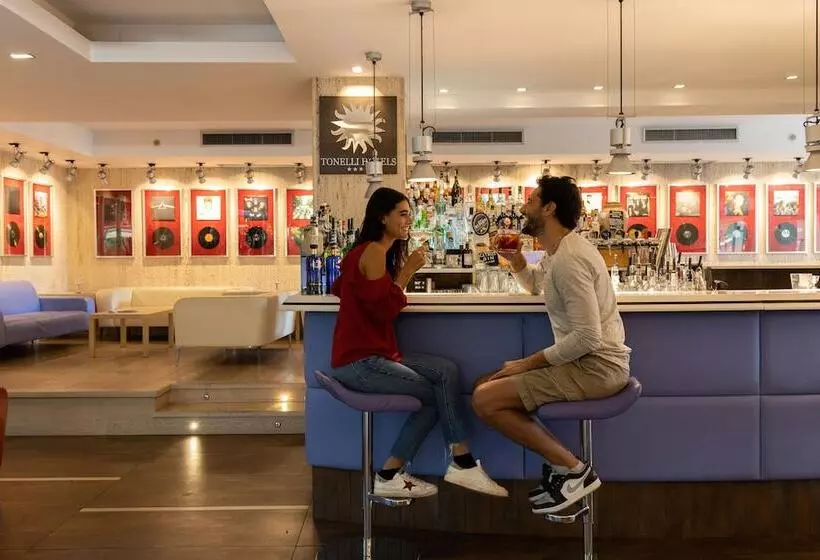 Continental   Tonellihotels