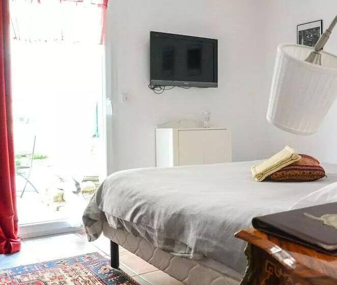 Hotelli A La Villa Boucicaut