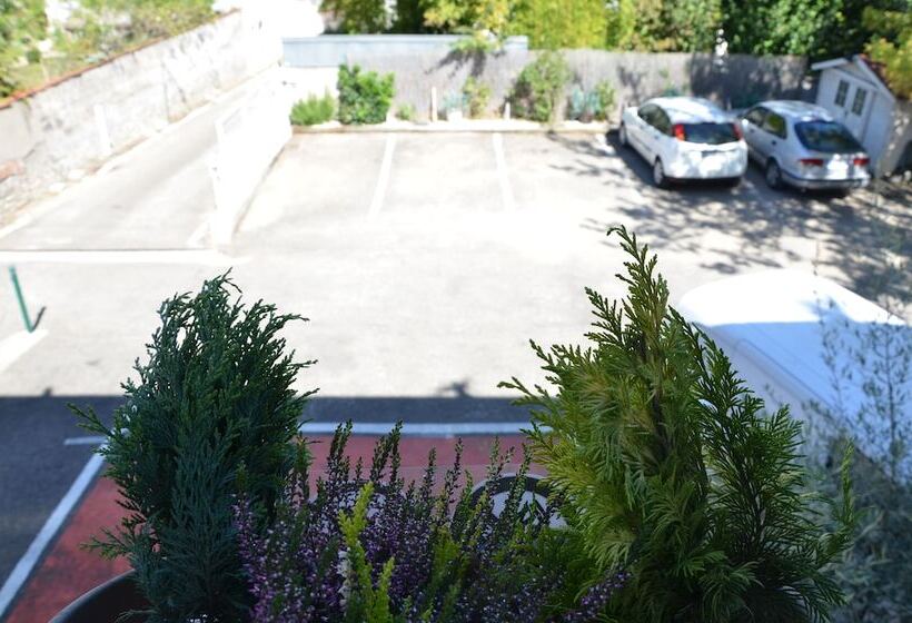 호텔 A La Villa Boucicaut