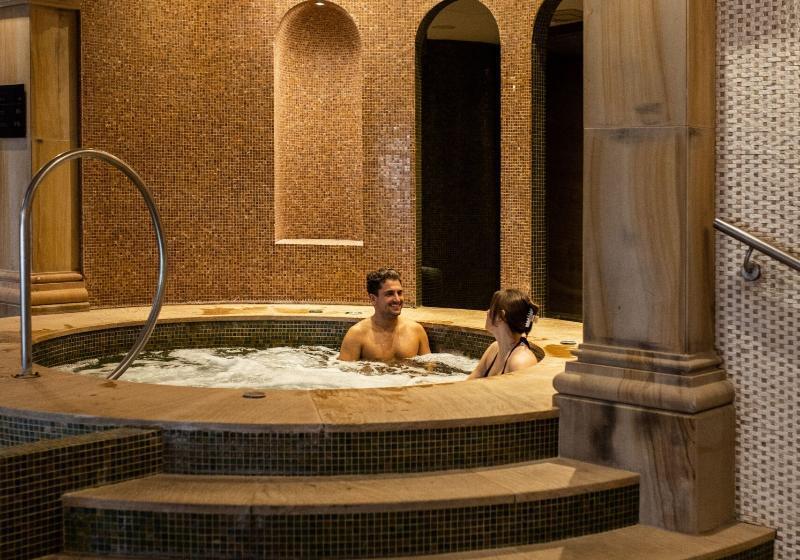 فندق Andrassy Kuria & Spa