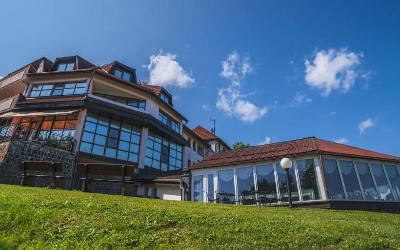 Bellevue Hotel & Resort