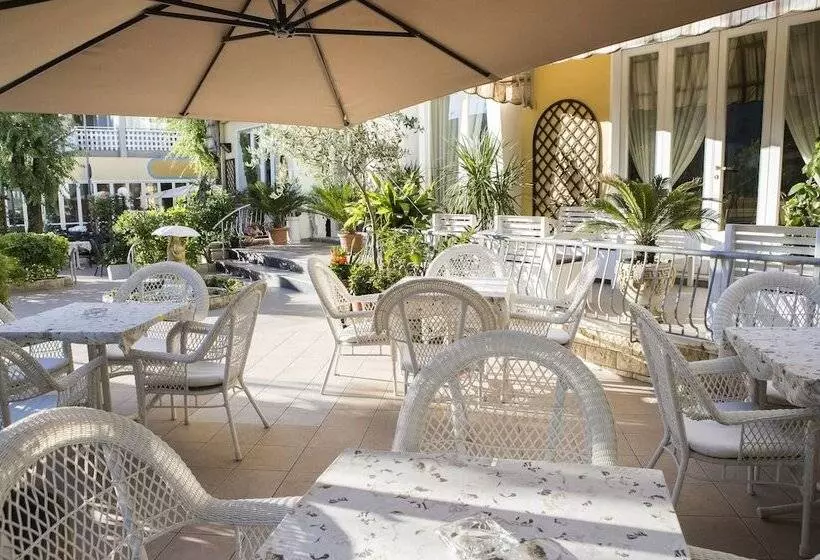 Hotel Corallo Garnì